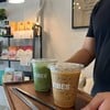มาลองตามรีวิว มัทฉะเค้าดีจริงๆ ส่วนแฟนลองดื่มเมนู thai style ของทางร้าน ถือว่ารส