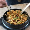 หมี่กรอบโคราช ของขึ้นชื่อเมืองโคราช มาทำมีเอกลักษณ์เฉพาะร้าน