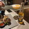 cocktail “เกาะลอย” และ Corona beer