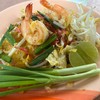 ผัดไทยกุ้งสด
