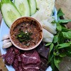 ใช้เนื้อควายสดในการทำ 