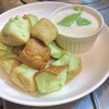 ขนมปังนึ่งสังขยาใบเตย
