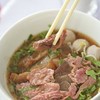 ก๋วยเตี๋ยวเนื้อเน้นๆสมชื่อเลยร้านนี้ น้ำซุปหอมกลมกล่อม อร่อยแบบไม่ต้องปรุง 