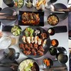 อาหารในรูปผู้หญิงกิน5คนอิ่มมากๆ รสชาติอร่อยค่ะ