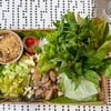 แหนมเนือง สูตรเฉพาะของร้านขวัญข้าว ที่จังหวัดพิจิตร