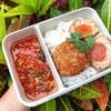 หมูสับไข่เค็ม ราดซอสกะเพรา หมูสับไข่เค็ม ราดซอสกะเพรา