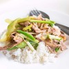 หมูผัดพริกหยวก หอมใหญ่ ต้นหอม