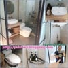 ห้องน้ำมี rain shower ไฟในห้องน้ำใช้ระบบ touch บนกระจก
