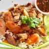 ข้าวหมูกรอบ