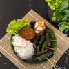 หมูย่างใบชะพลูหอม