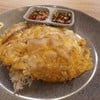 ข้าวไข่ขยี้ใส่หมูสไลด์
