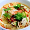 ต้มยำรวมมิตรน้ำข้น กุ้ง หมึก ไก่