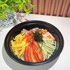 บะหมี่เย็นทรงเครื่อง เมนูเส้นราเมง ท๊อปด้วยเครื่องเครียงที่หลากหลาย รสชาติกลมกล่