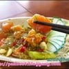 ยำแซลมอน ประมาณ 200 บาท