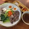 บะหมี่เนื้อตุ๋น ทรงพลัง
