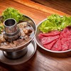 หม้อไฟเนื้อรวมและเนื้อวากิวสไลด์