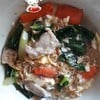 บะหมี่กึ่งสำเร็จรูปราดหน้าหมู
🍲🐽