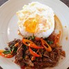 เพิ่มไข่ดาวด้วย