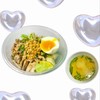 ก๋วยเตี๋ยวแห้งโบราณไข่ยางมะตูมครึ่งลูก + น้ำซุป