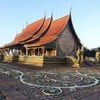 พระอุโบสถ​สีปัดทอง