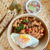กะเพราทางร้านรสจัดนะครับ หากไม่ทานเผ็ด สามารถระบุระดับความเผ็ดได้เลยครับ