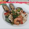 จานหลักมาแล้ว สปาเก็ตตี้ขี้เมาทะเล 290 บาท