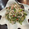 ยำต้นอ่อนทานตะวัน