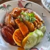 ข้าวหมูแดงหมูกรอบ