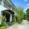 ร้านอาหารกึ่งคาเฟ่ริมน้ำย่านบางหว้าในคอนเซ็ปของการส่งต่อความอร่อยสูตรคุณแม่
