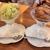 ไอศกรีมชาเขียวและช๊อคโกแลต