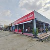 จอดรถได้ ทั้งด้านหน้าร้าน ริมถนน ด้านข้างร้านและในตลาด