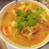 Tom yam seafood 