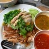 หมูกรอบคือที่!! กรุบกรับๆๆเต็มปากเต็มคำ ขาหมูหวานนุ่มละมุนลิ้น มันไก่ที่จริงใจ!