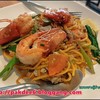 จานหลักหมี่เหลืองผัดซีอิ๊วกุ้ง ราคามิตรภาพ 60 บาท