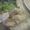 หมูยอ 55 บาทได้เยอะ เป็นแบบพริกไทยดำด้วยครับ