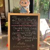 ร้านเค้ามีเมนูพิเศษด้วย ห้ามพลาดโดยเฉพาะยำเนื้อพิคานย่า😋