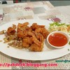กุ้งทอดกระเทียมพริกไทย ประมาณ 100 บาท
