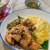 ปลากระพงทอดกระเทียม + ไข่คนราดข้าว