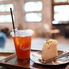 Craft soda (90 บาท),  Lemon cake (75 บาท)