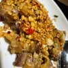 หมูกรอบผัดพริกเกลือรสแซ่บ 