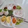 ใช้ขิงซอย (ซื้อสำเร็จจากตลาด) ที่เอาไว้ใส่ข้าวต้ม ไม่ใช้ขิงสด 