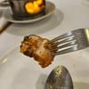 หมูกรอบที่นี่เนื้อนุ่ม หนังบาง
