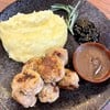 มีทบอลหอมเนื้อมาก มันบดกับซอสก็อร่อยเด็ด