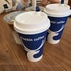 กาแฟร้อนแก้วใหญ่มาก