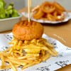 “Cheesy Fries Burger”(395THB for Beef)