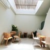 ในร้านจ๊ะ