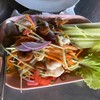 ส้มตำกุ้งสด