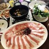 ชุดหมูจุ่ม
