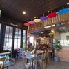 ในร้านจ๊ะ