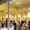 ร้านคนเยอะมากๆ พนักวานบริการรวดเร็ว ไม่ต้องรอนาน อาหารมาไว และเมนูอร่อยมากกกก มี